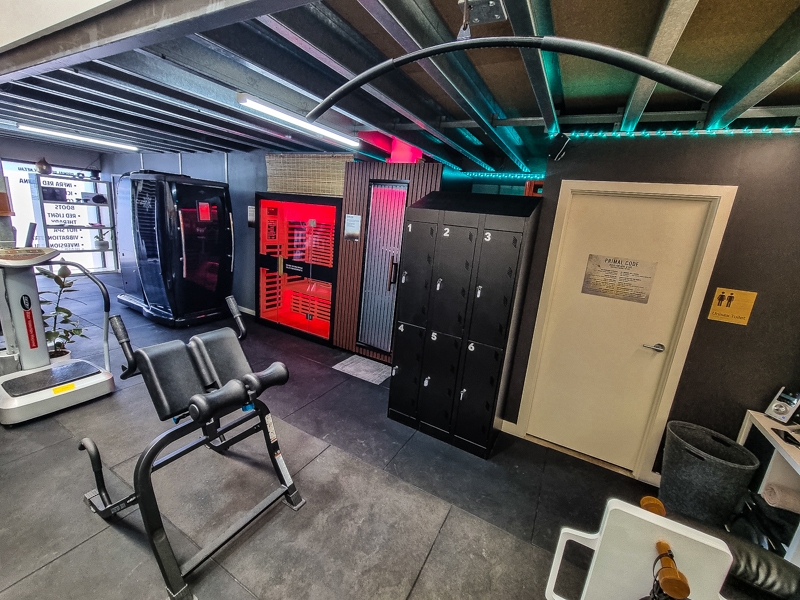 Spinal Decompression: Creates space between the vertebrae (L1–L5) to relieve pressure on discs.